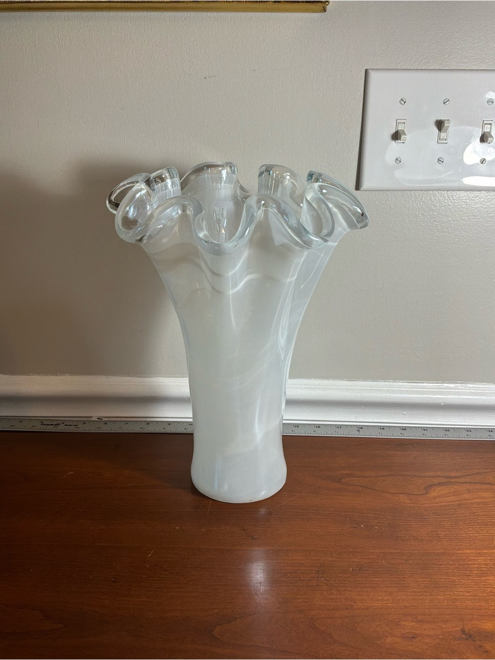 Vietri White Ruffled Mouth-Blown Glass Vase,Italy